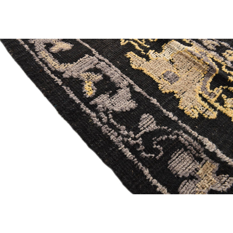 Jose Black Rug