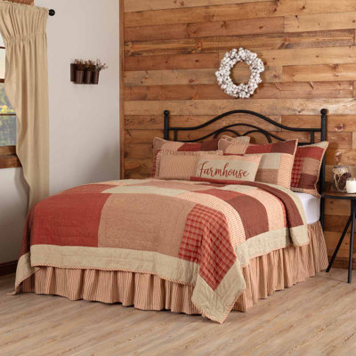 Pendergast Rustic Cotton Patchwork Quilt