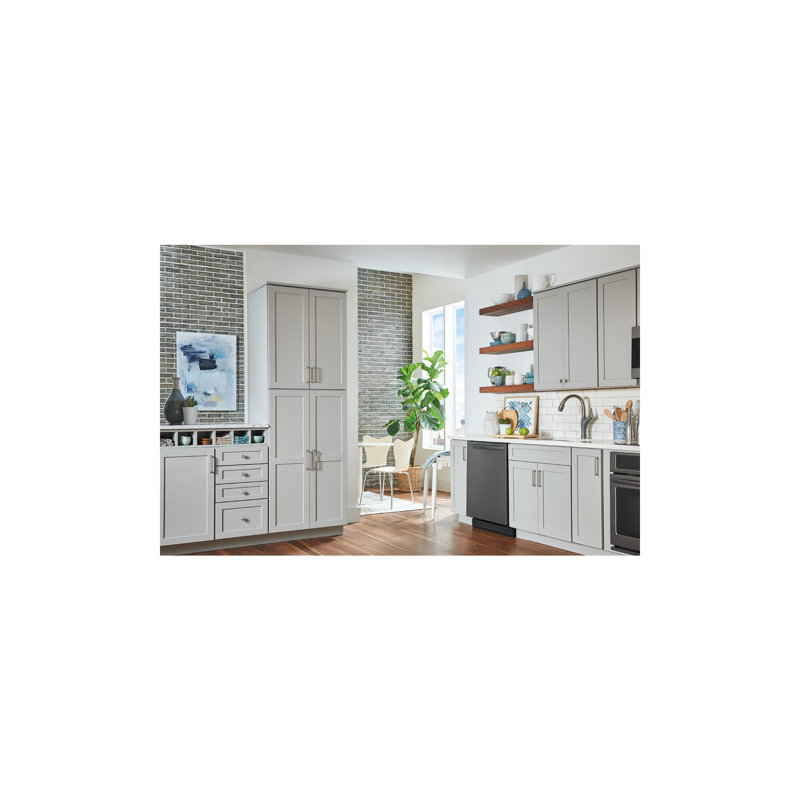 Oskar 1 1/4" Diameter Round Knob, Matte Black