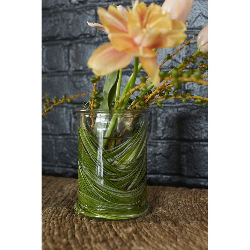 Vase de table en verre fabriqué à la main Deayra, H 6,75 po x l 5 po x P 5 po