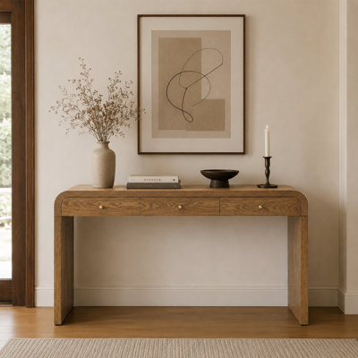 Console longue à 3 tiroirs en noyer, design incurvé, poignées dorées, idéale pour l'entrée ou le salon. Table d'appoint avec rangement pour le hall d'entrée ou le couloir.