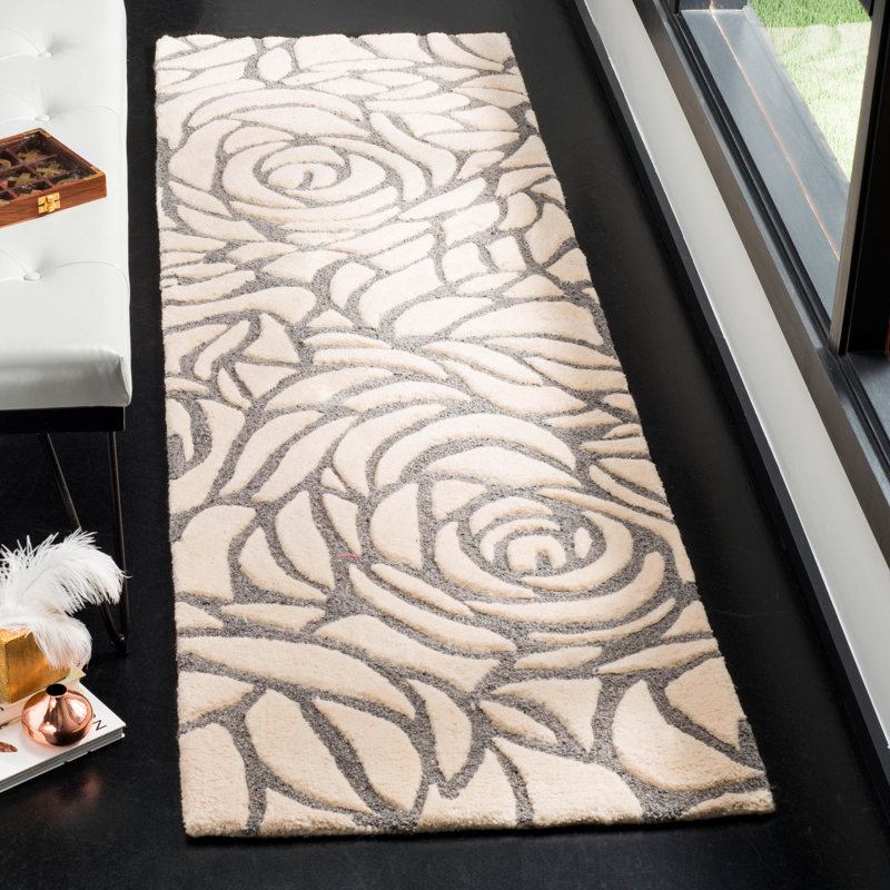 Atsushi Hand Tufted Performance Floral Rug, Runner 2'3" x 6'