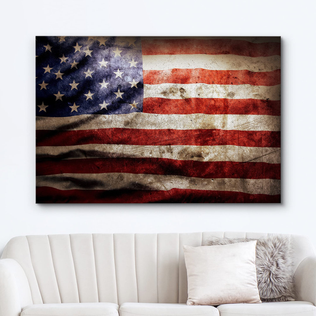 Country Flag " Dark Faded Vintage Retro American Flag " IDEA4WALL