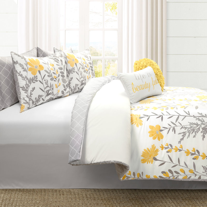 Lush Decor Aprile Floral Reversible Comforter Set, Queen Comforter + 7 Additional Pieces, Yellow Floral