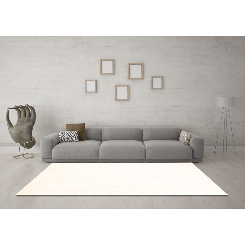 Tapis en chenille / polyester tissé à la machine de couleur unie Newfane, Carré 5 pi