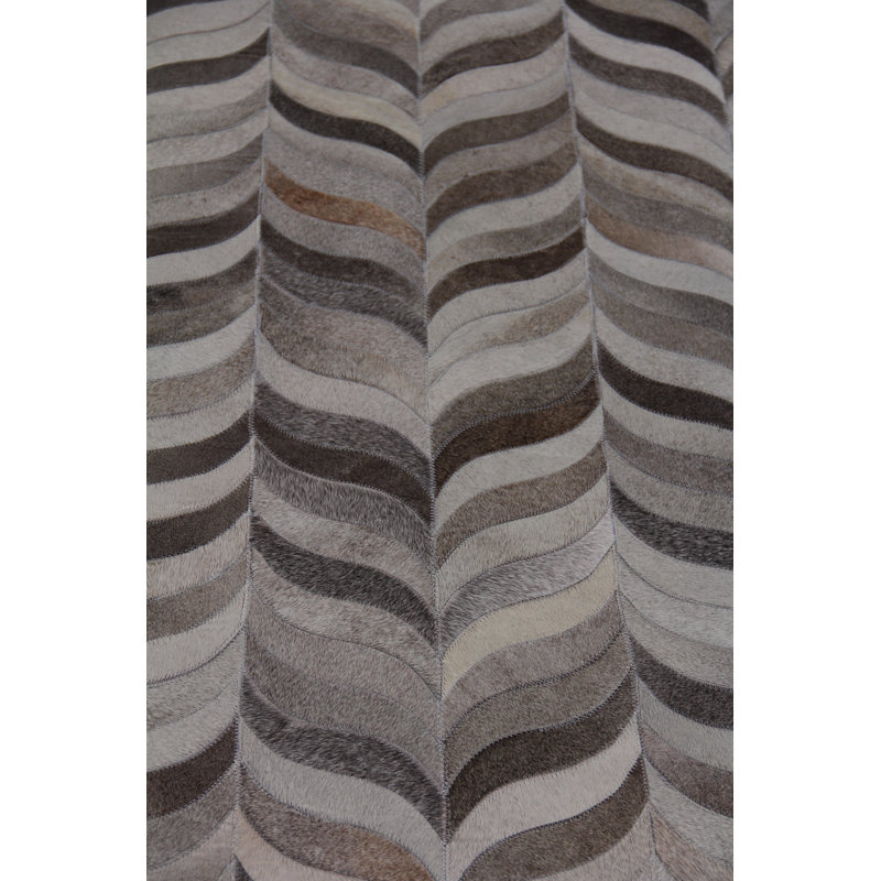 Natural Hide Cowhide Geometric Area Rug in Silver, Rectangle 8' x 11'