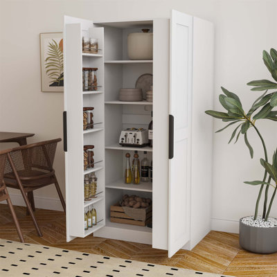 Armoire de cuisine autoportante 62,99 po avec tablettes à plusieurs niveaux, idéale pour le rangement organisé dans les maisons modernes et rétro