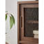 Petite armoire d'appoint en verre sur pied