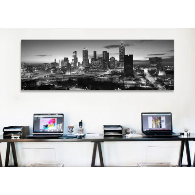 «Panoramic Skyscrapers in a City, Atlanta, Georgia», reproduction de photo sur toile en noir et blanc