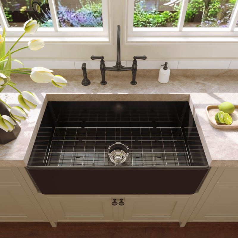 Hadley 33" L x 18" W Fireclay Farmhouse Kitchen Sink with Sink Grid & Basket Strainer, Matte Black