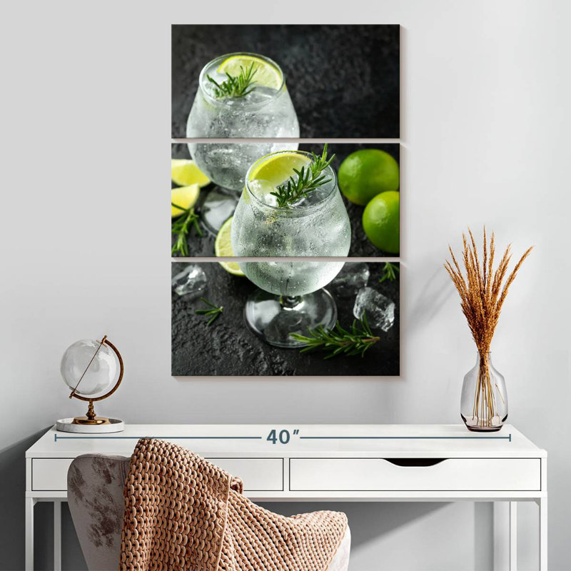 Yarlin gin et cocktails toniques, H 32 po x l 20 po