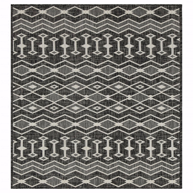 5 Ft. 3 In. X 7 Ft. 3 In. Indoor/Outdoor Area Rug, Rectangle 5'3" x 7'3"