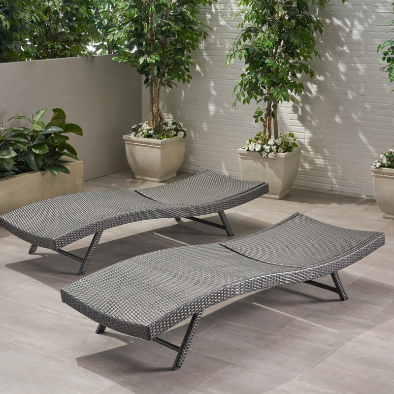 Chaise d'extérieur inclinable réglable avec structure en fer et structure de chaises grises