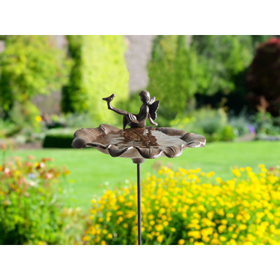 MAGPIE Iron and Steel Birdbath