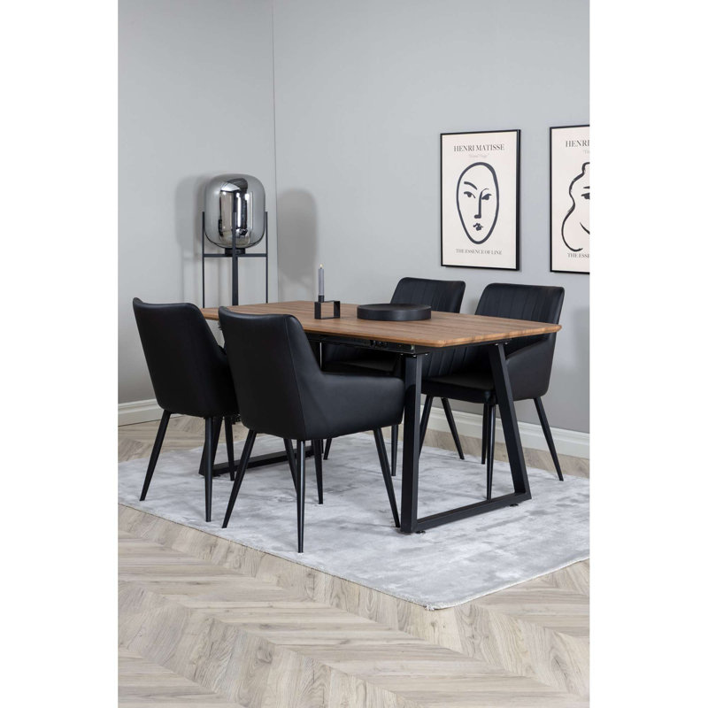 Cocamo 4 - Person Dining Set