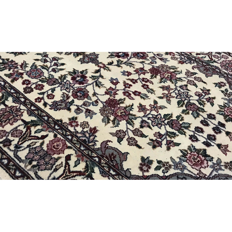 Hand Woven Wool Oriental Area Rug
