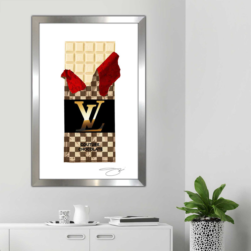«Craving Louis Vuitton (Vertical)» par Jodi - impression, Encadrement argenté, H 39,5 po x l 27,5 po x P 0,75 po