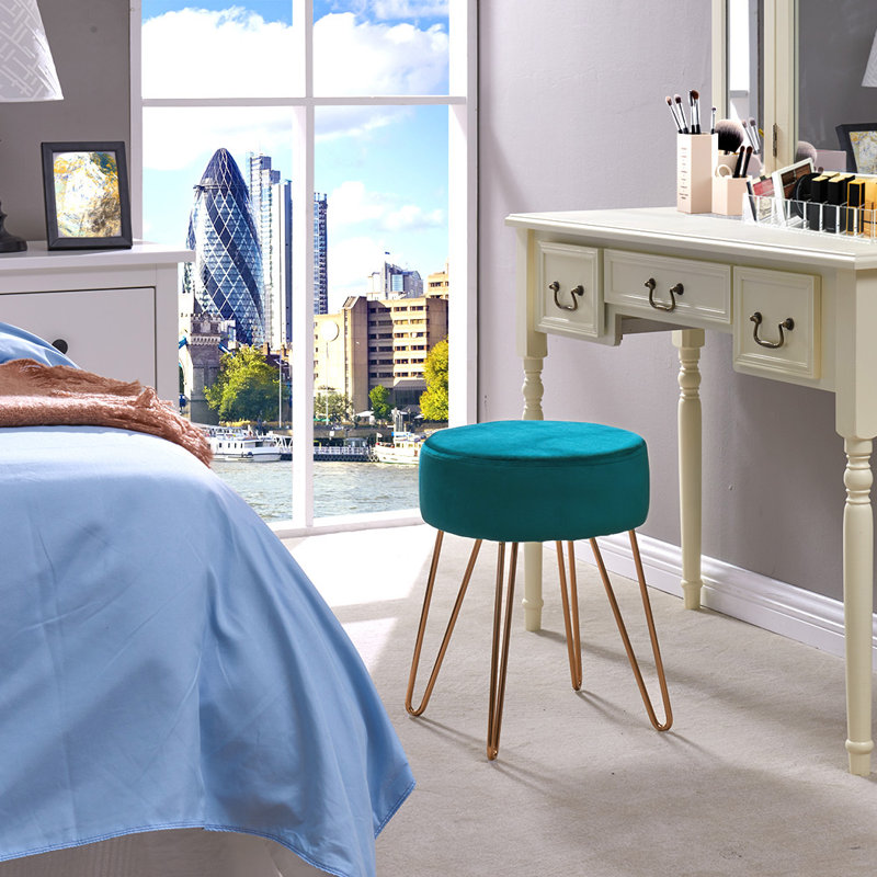 Tabouret de coiffeuse Childress, Essence