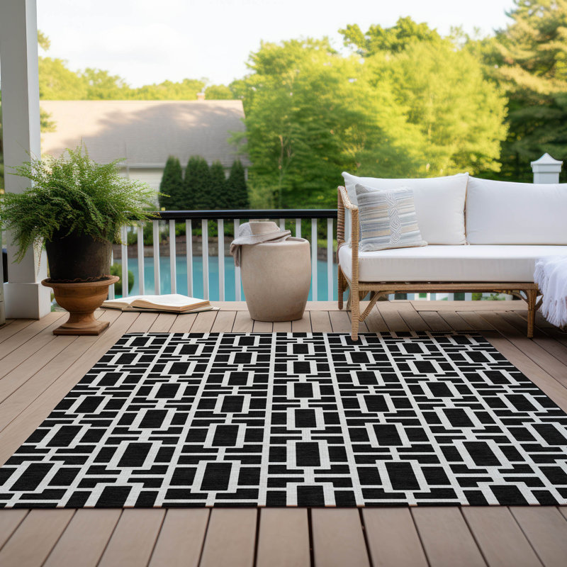  Maliana Area Rug, Rectangle 2'6" x 3'10"