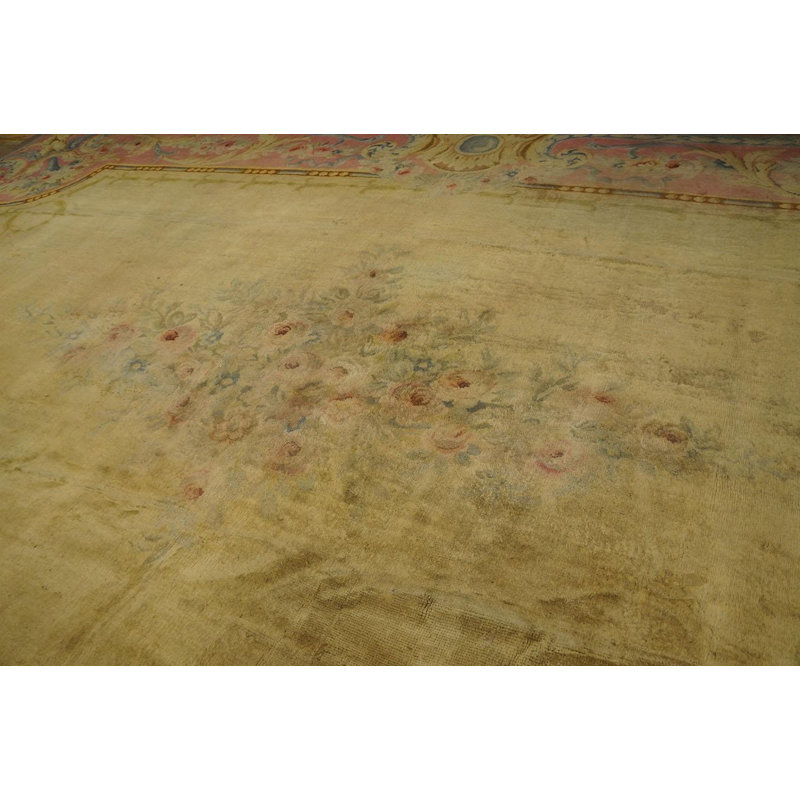 Late 19th Century French Savonnerie Carpet (12' 3'' x 21' - 375 x 640 cm )