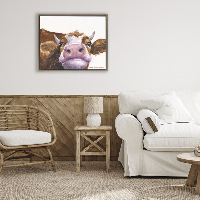 Mignonne vache, gros plan sur un cadre flottant, design par George Dyachenko, Cadre flottant orme Montalcino