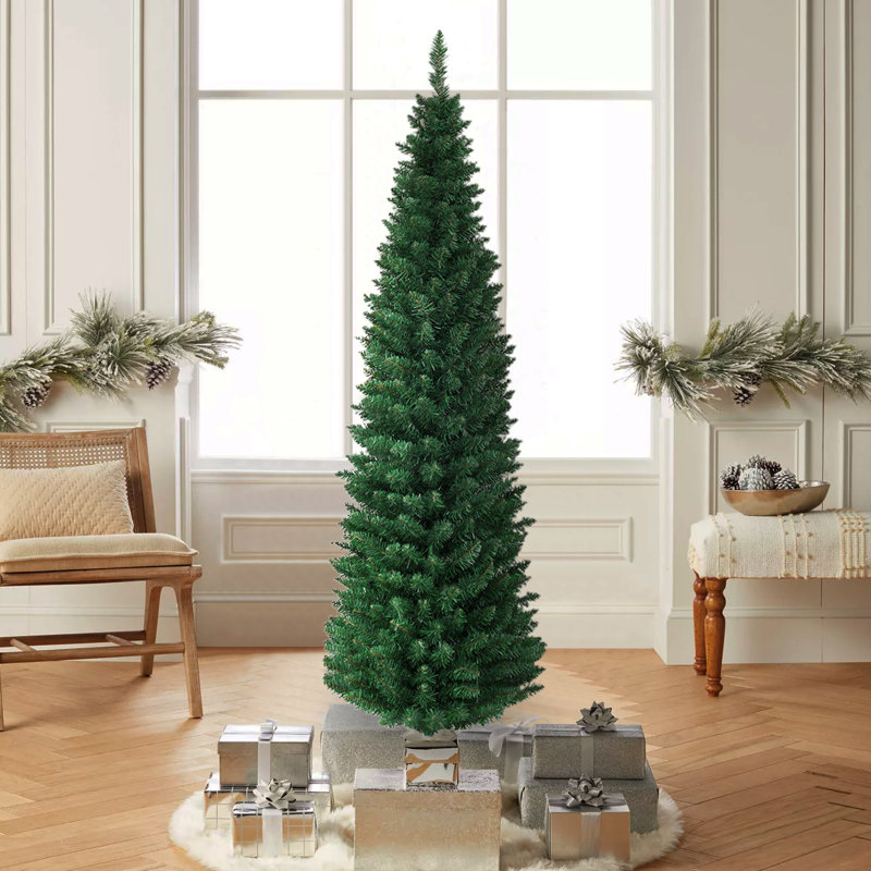 Sapin de Noël vert élancé, H 5 pi