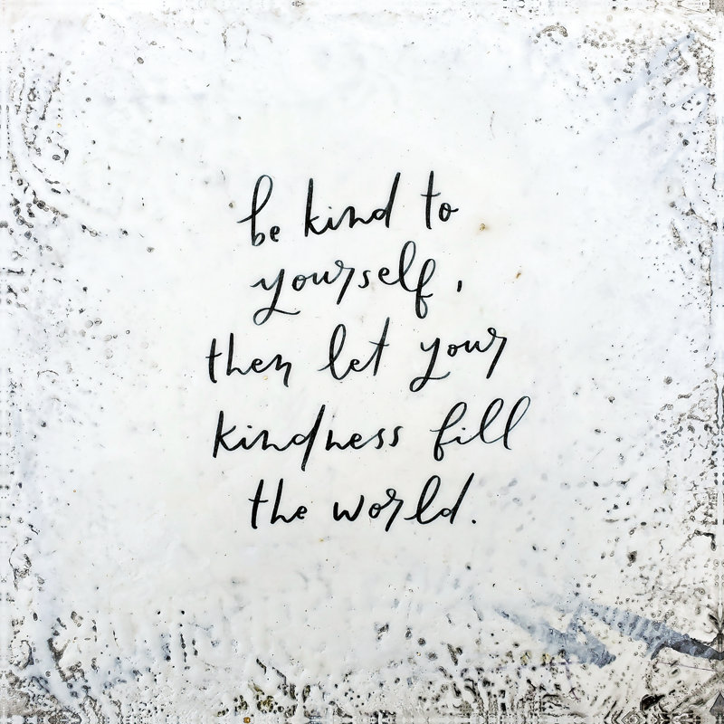«Be Kind» par Brit Hallowell - reproduction, H 20 po x l 20 po, Wrapped Canvas