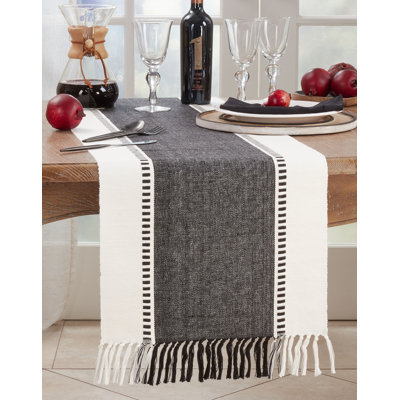 Sonny Collection Geometric Table Runner