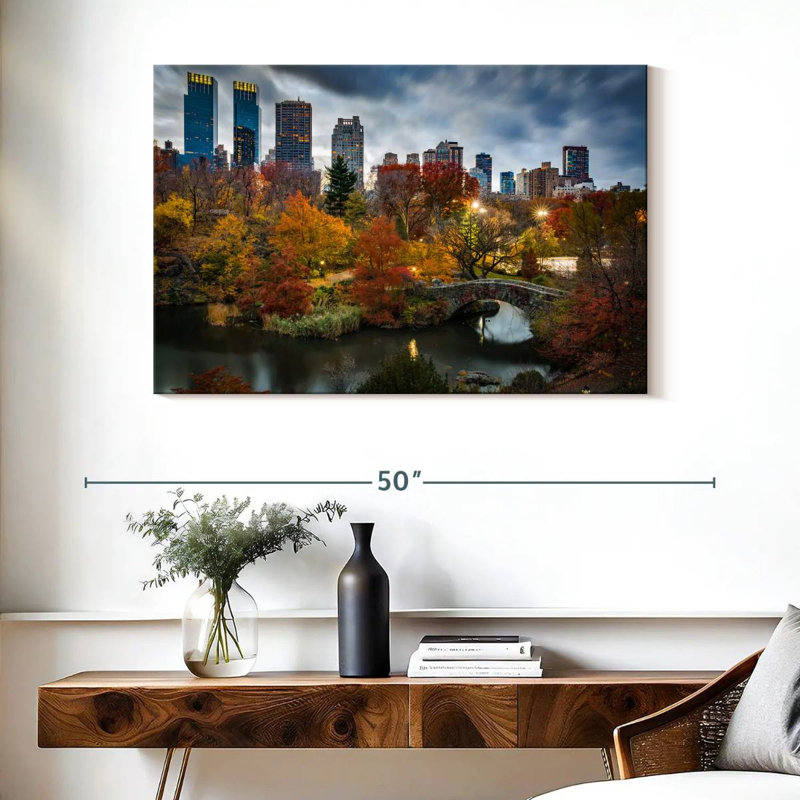 Sebbie NYC Gapstow Bridge, 26" H x 39" W