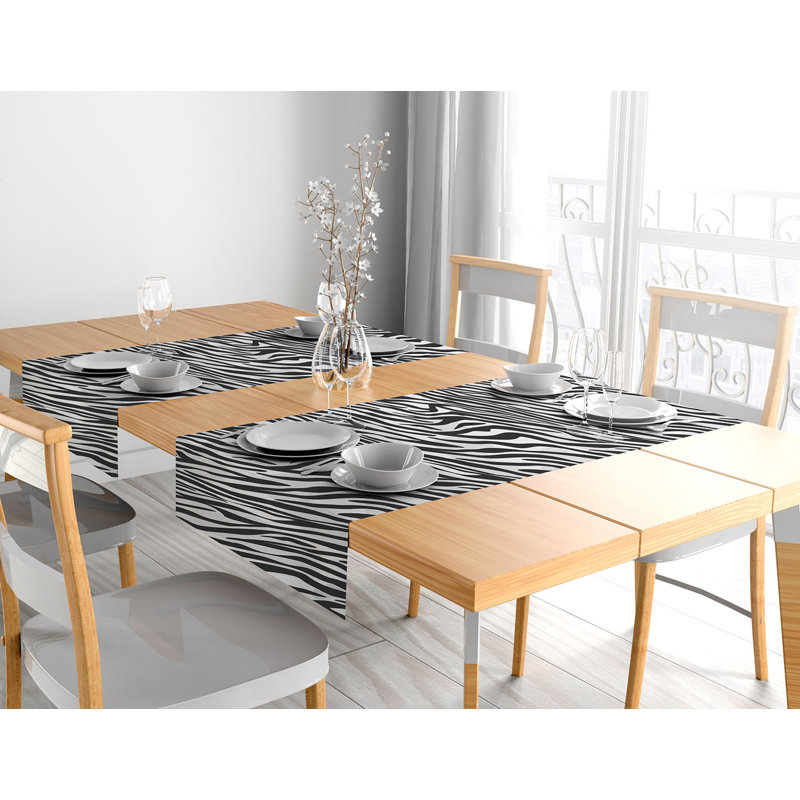 Chemin de table Leeper