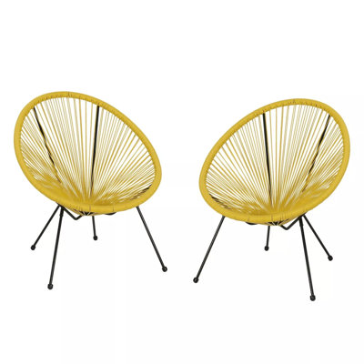 Chaises jaunes pour les loisirs en plein air, structure en acier et finition imitation bois, confort tissé, design moderne de forme ronde, largeur 66 cm, profondeur 80 cm