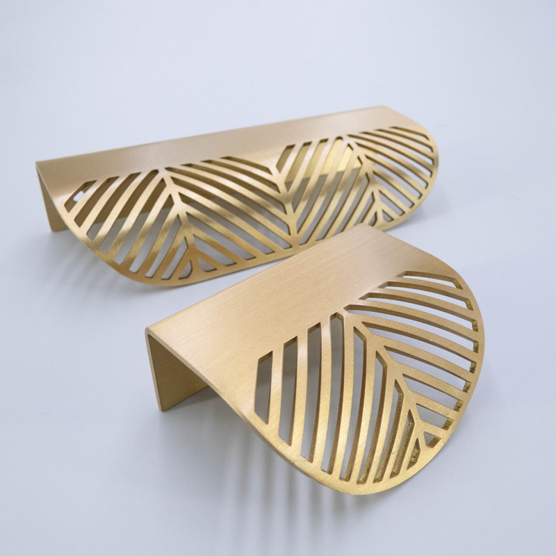 Leaf-Cut Invisible Pull, Brushed Brass