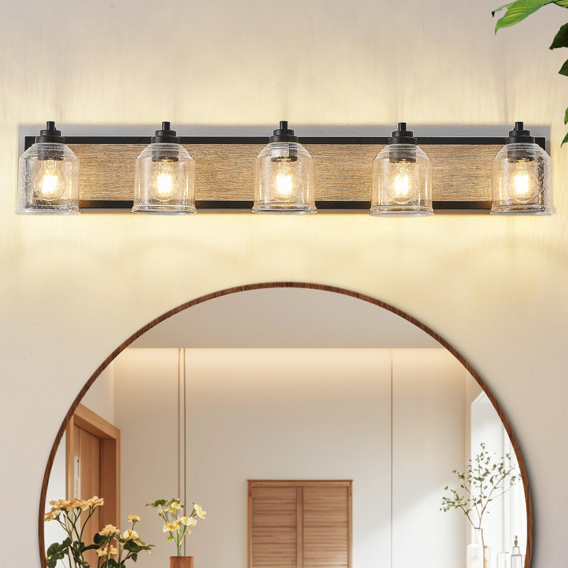 Miroir de salle de bain 5 lumières avec abat-jour en verre grainé et auvent en grain de bois Farmhouse, 5 lumières