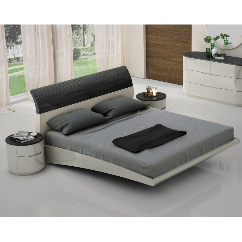 Lit plateforme, Grand