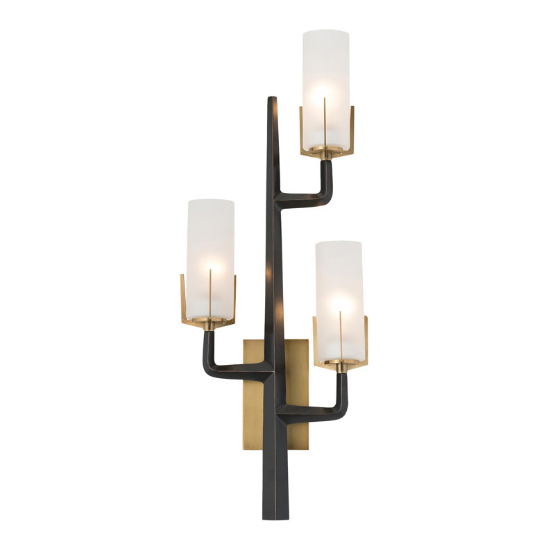 Griffin 3 - Light Wallchiere