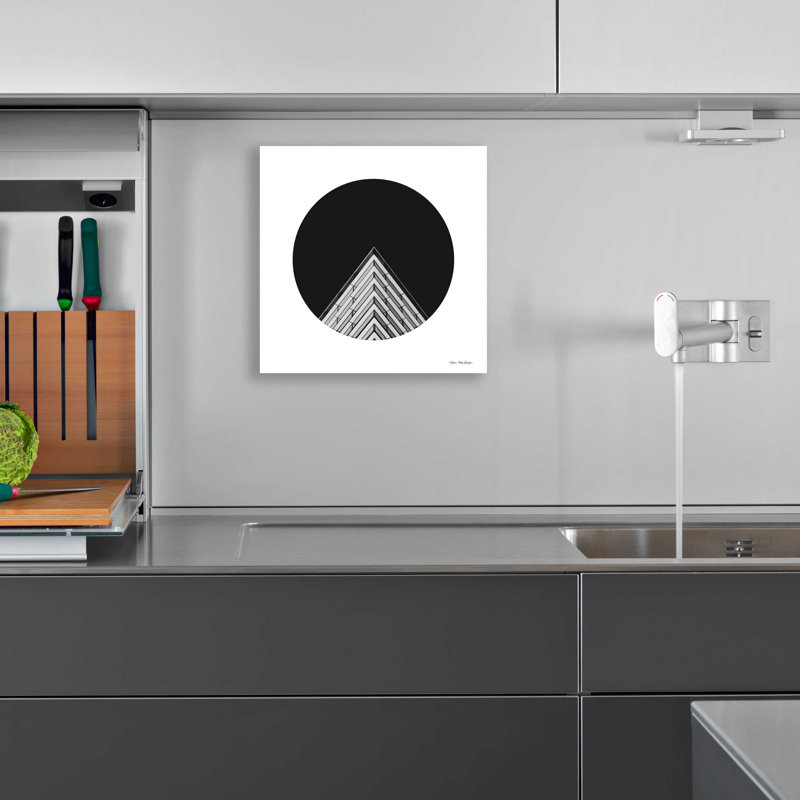 «Triangular Architecture» par Seven Trees Design, H 12 po x l 12 po x P 0,13 po