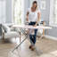 Planche à repasser à hauteur réglable à 4 pieds avec plateau en filet et repose-fer Seymour Home Products-92586019