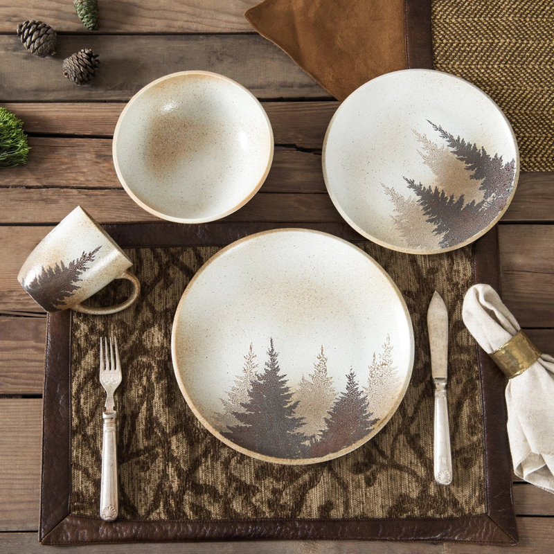 Service de table 16 pièces Clearwater Pines Pines