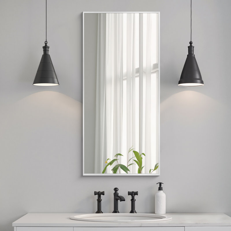 Miroir décoratif de salle de bain H 47 po x l 22 po, 47 po x 22 po, Argent argent