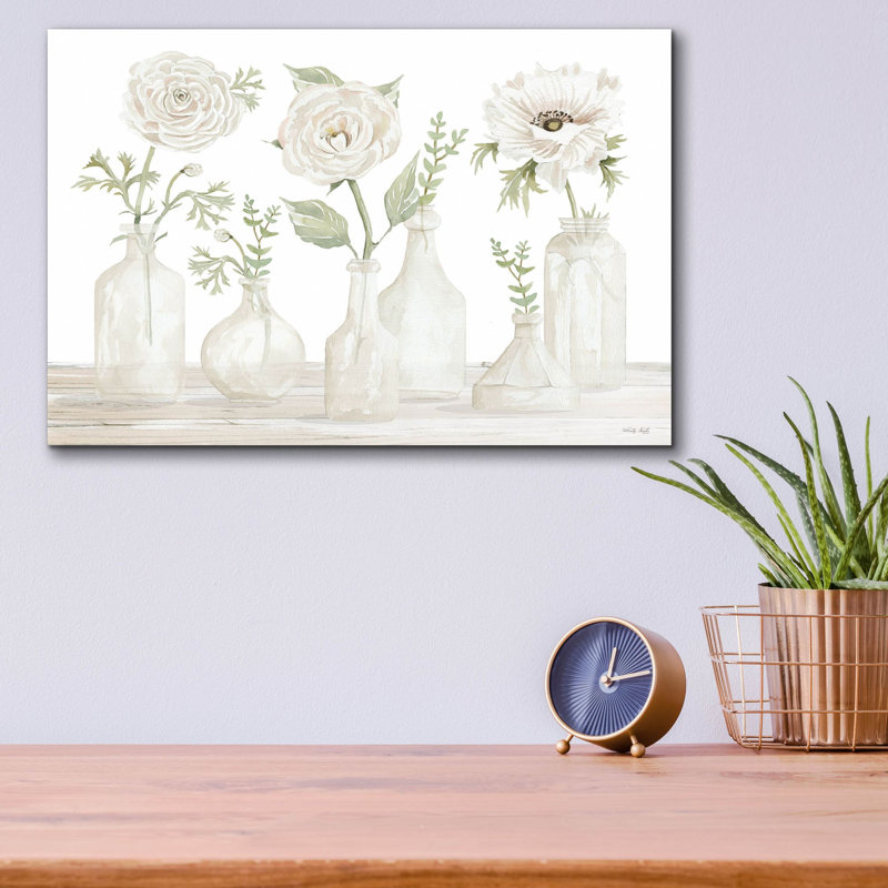 «Bottles and Flowers II» par Cindy Jacobs, art mural en verre acrylique, H 12 po x l 16 po x P 0,13 po