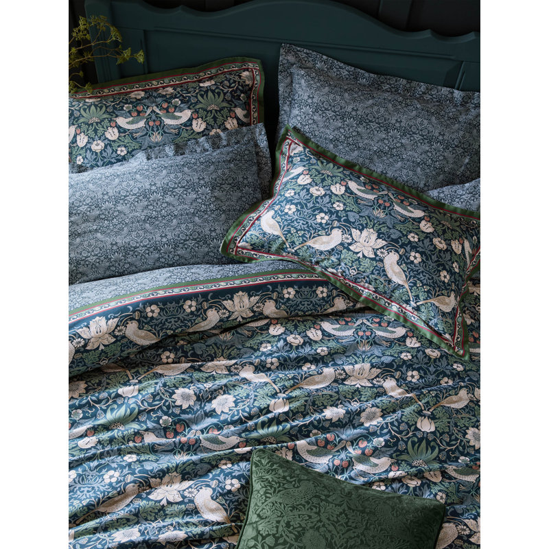 William Morris at Home 100% Cotton Oxford pillowcase