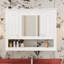 Armoire murale de salle de bain 35 pouces avec miroir et tablettes réglables, idéale pour un usage domestique dans un salon de style moderne