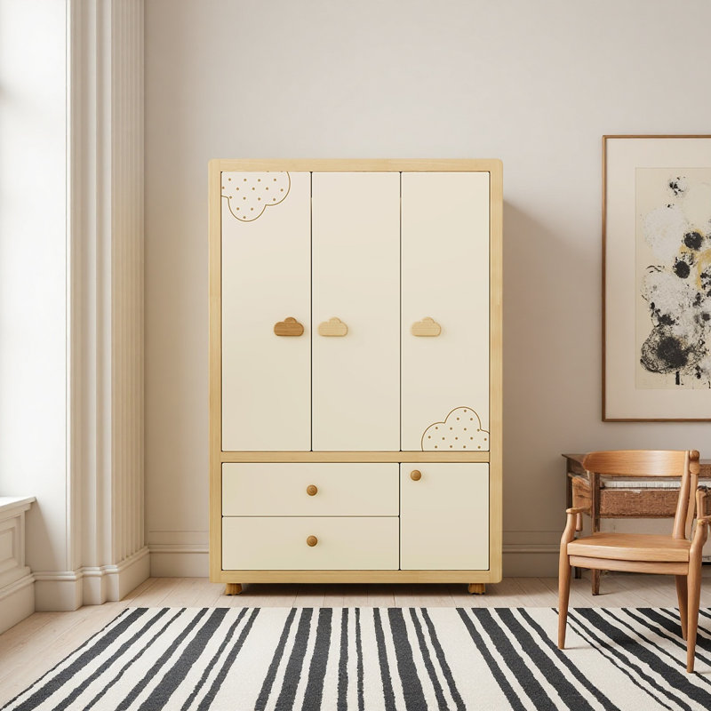 Garde-robe en bois simple et pratique