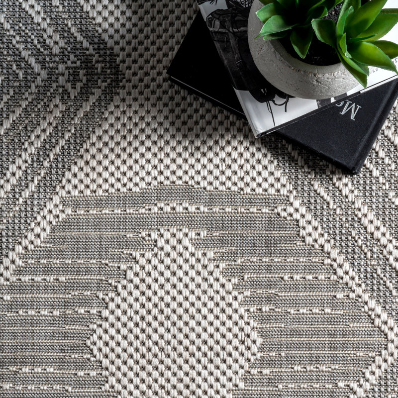Tribal Indoor/Outdoor Area Rug, Rectangle 2' x 3', Light Gray/Ivory