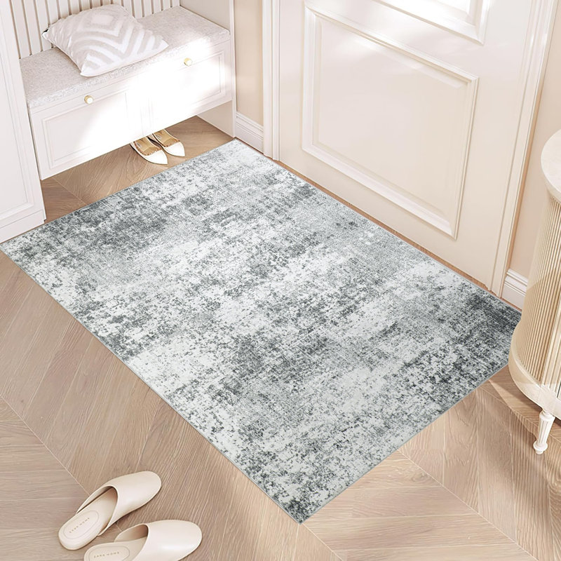 Tapis gris à motif abstrait lavable à la machine avec envers antidérapant Sarah, Rectangulaire 2 pi x 3 pi