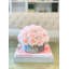 Composition de roses en vase-136070093