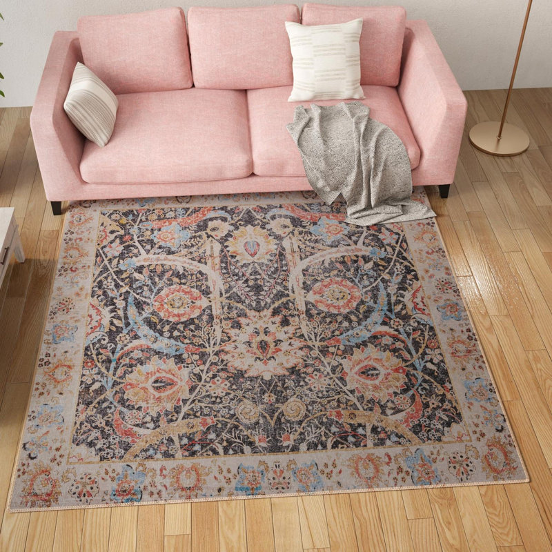 Bungalow Rose Ariel Timeless Rug, Carré 7 pi 10 po x 7 pi 10 po