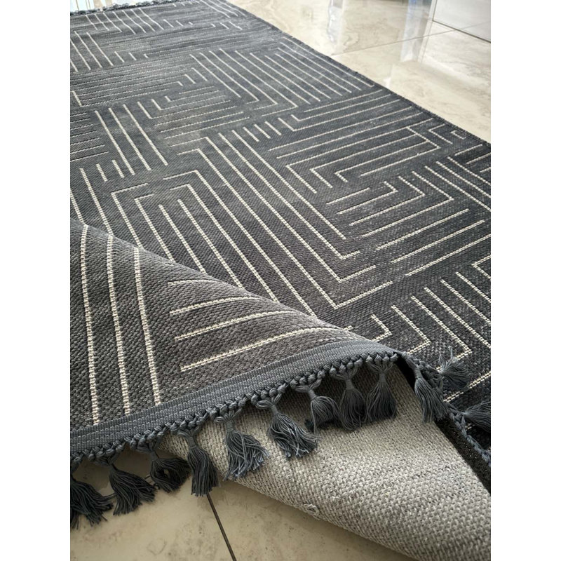 Tapis Lannes, Carré 3 pi 11 po