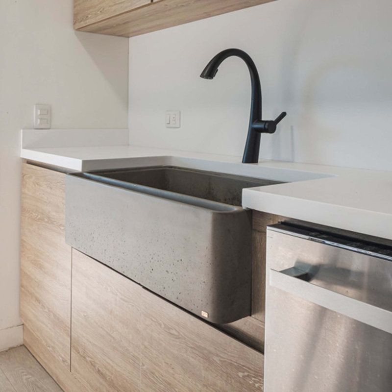 Iguazu 33'' L Single Basin Kitchen Sink, Rain Gray