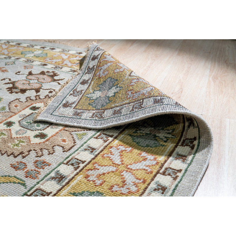 Tapis traditionnel délicat en laine noué à la main gris / doré Elena, Rectangulaire 8 pi x 10 pi
